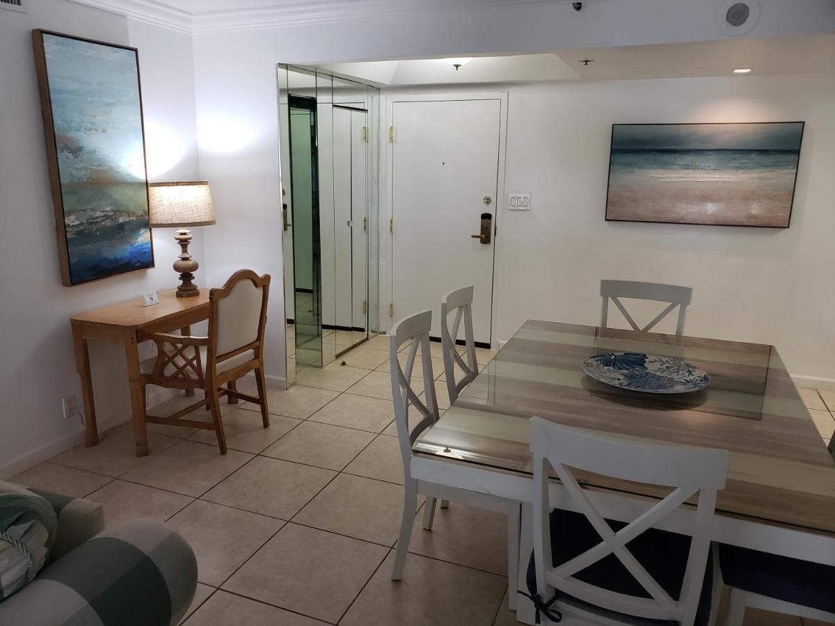 2 Bedroom 2 Bath Beachfront Condo On Miami Beach Millionaire Row Экстерьер фото