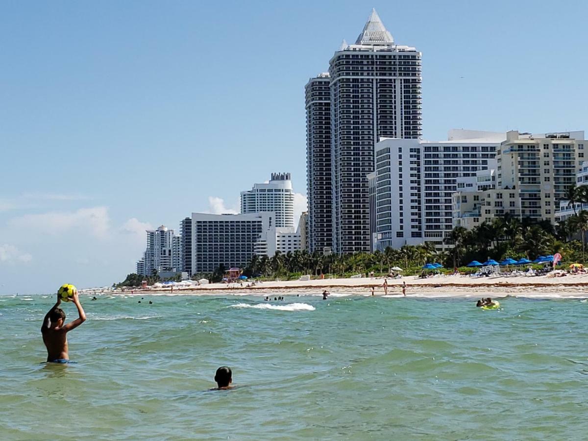 2 Bedroom 2 Bath Beachfront Condo On Miami Beach Millionaire Row Экстерьер фото